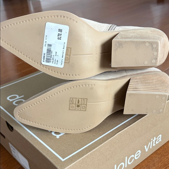 Dolce Vita Tan Heeled Valory Boots - Picture 2 of 6